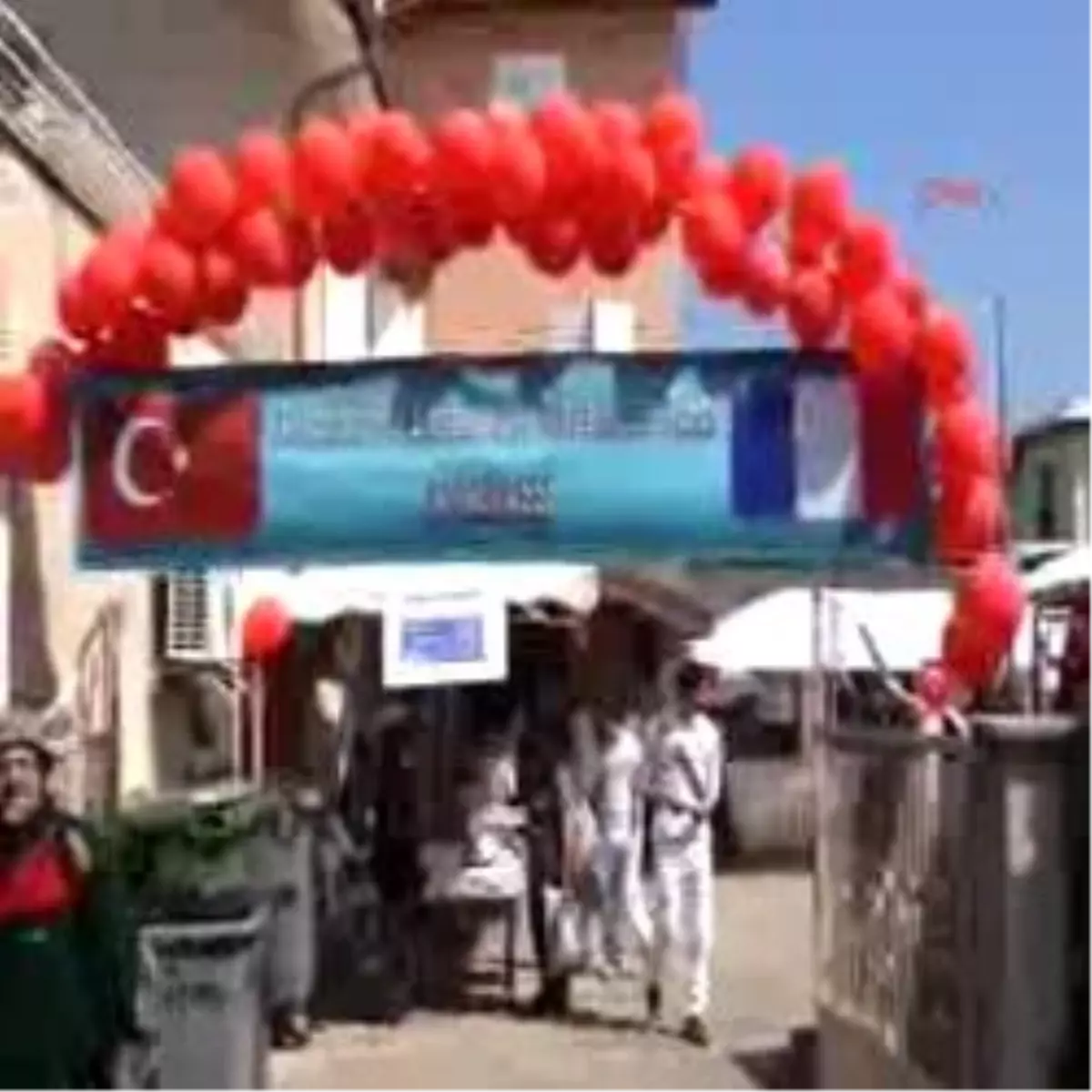 Türk İşçileri Yardımlaşma Ve Dayanışma Derneği\'nden Anmas\'da Kermes