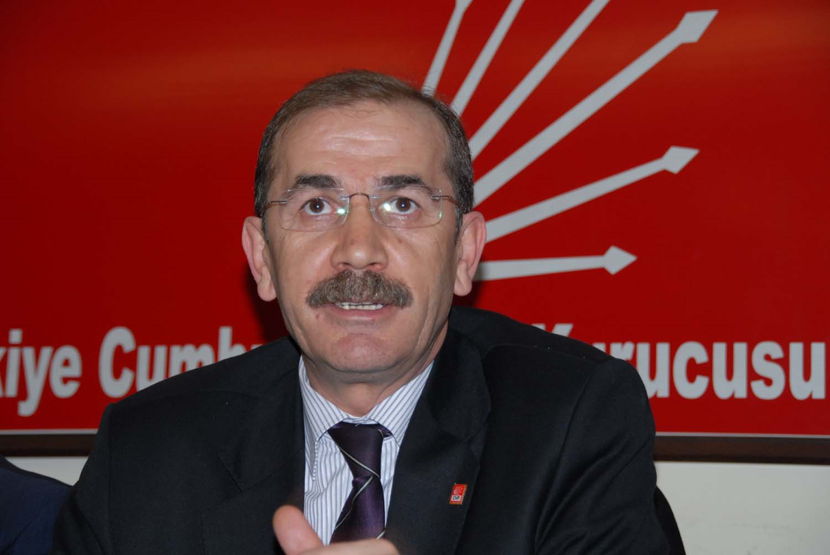 Denizli'de Cihaner Tartışması Büyüyor