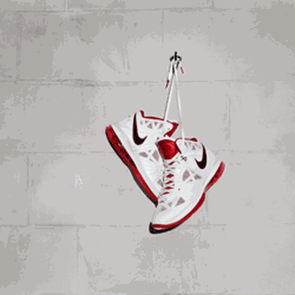 Lebron James’in Yeni Ayakkabısı Lebron 8 Ps, 42,5 Gram Daha Hafif