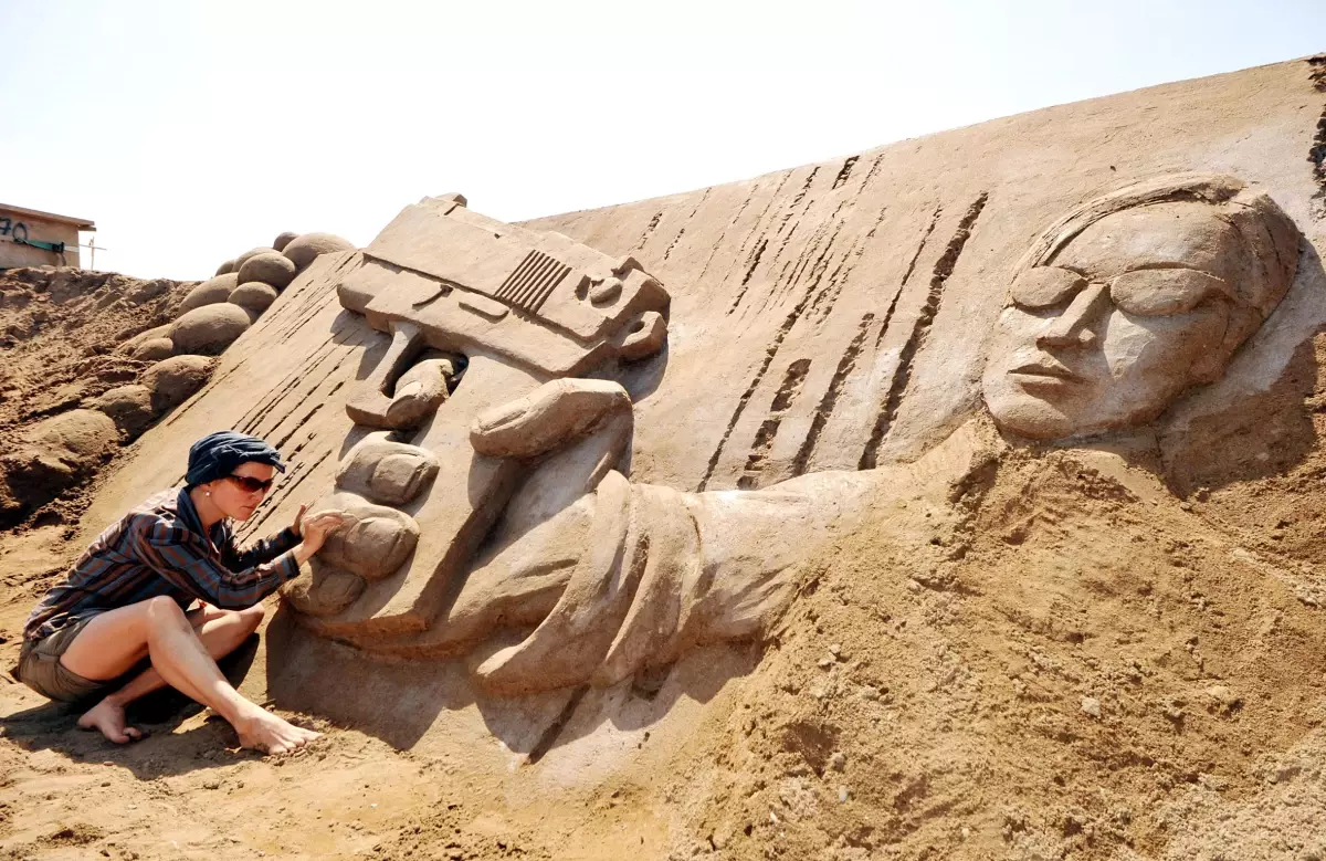 Hollywood\'un Kumdan Starları