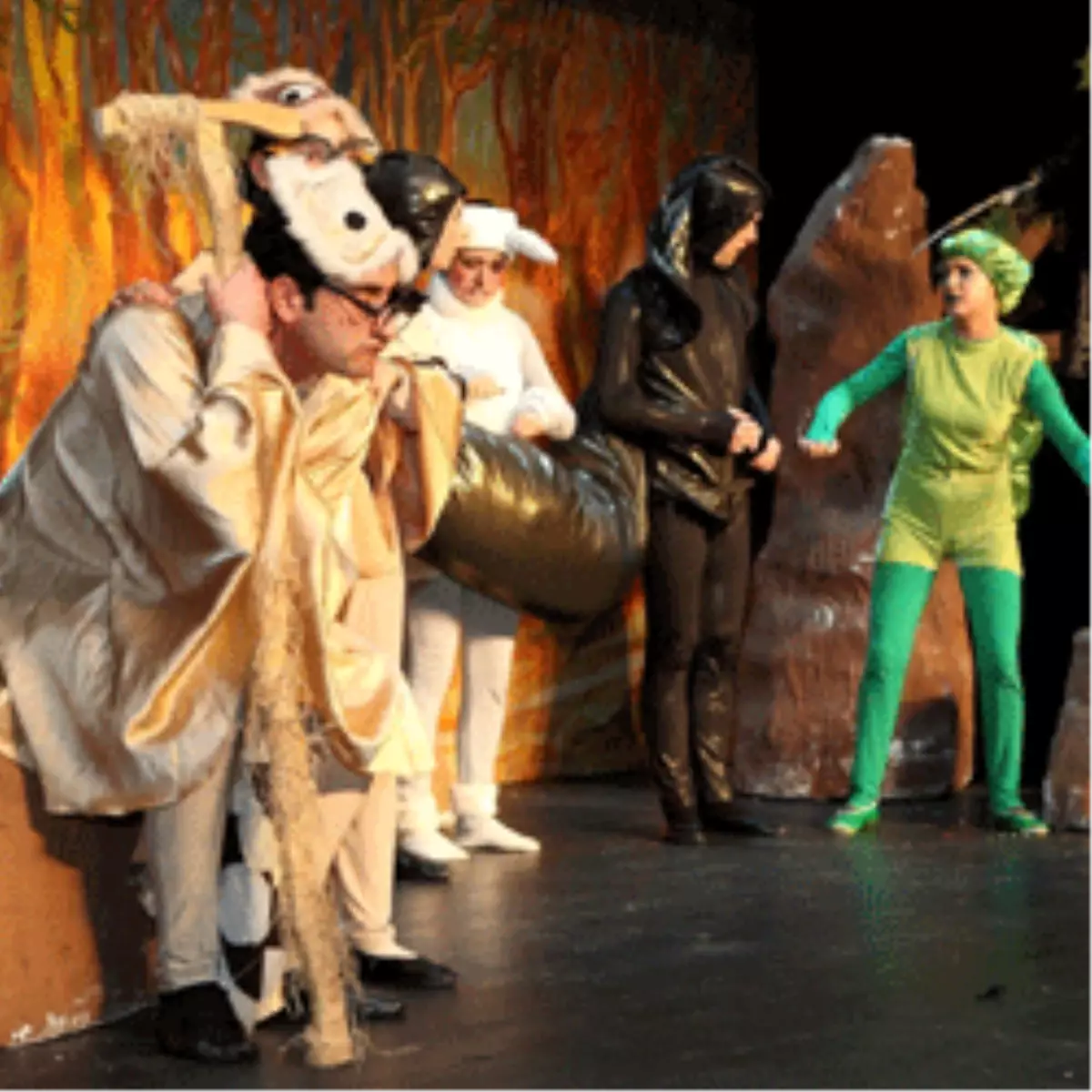 Bosch’tan Çevreci Minikler ve Ailelerine 23 Nisan Eğlencesi