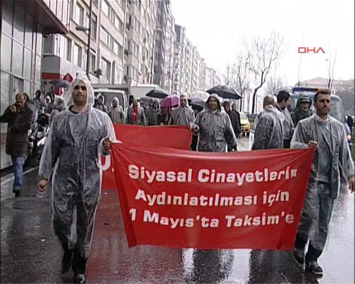DİSK\'in Taksim\'e 1 Mayıs Çağrısı Yürüyüşü