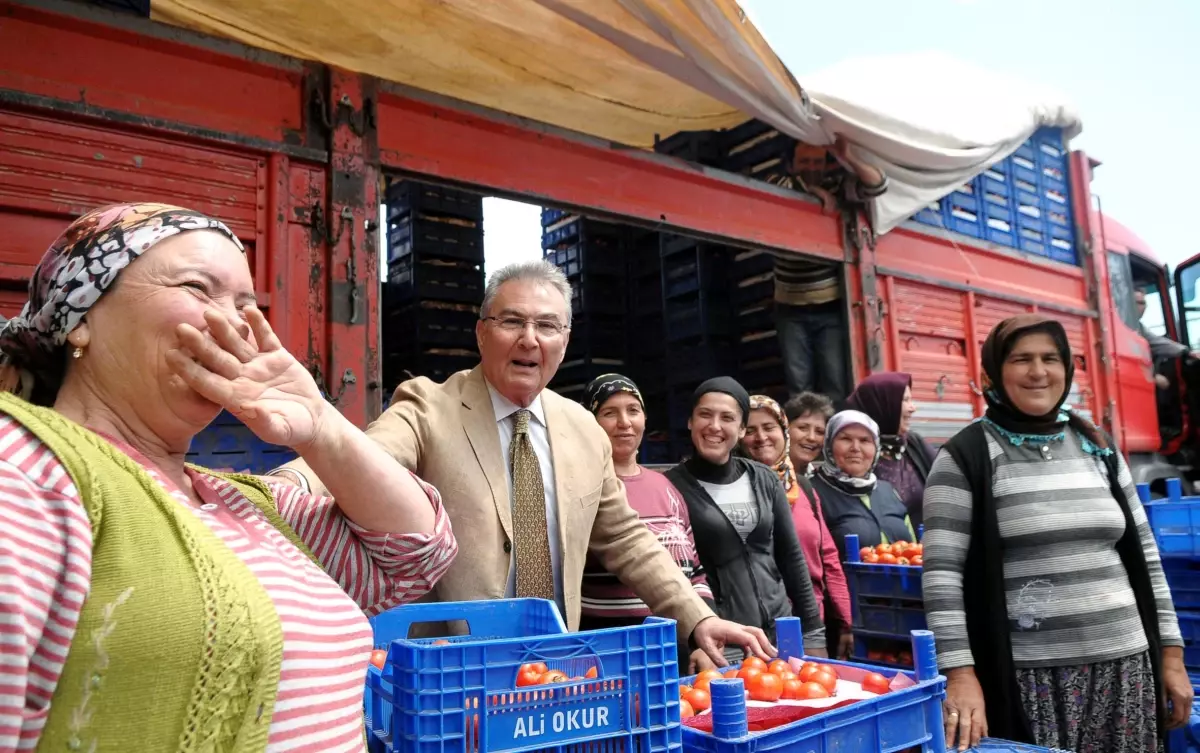 Tarım Fuarında Baykal\'ın \'Konuşma Krizi\'