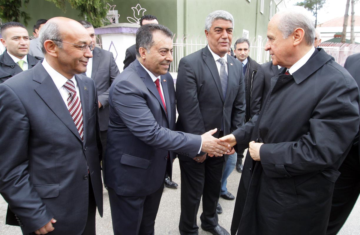 Bahçeli: Bir Avuç Çapulcuya Türkiye Teslim Edilemez
