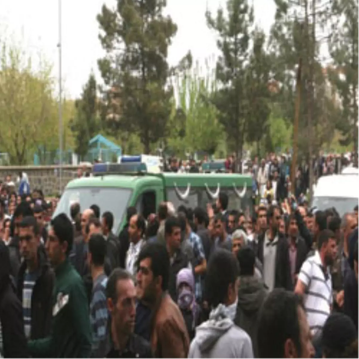 İbrahim Oruç\'un Cenazesi Toprağa Verildi