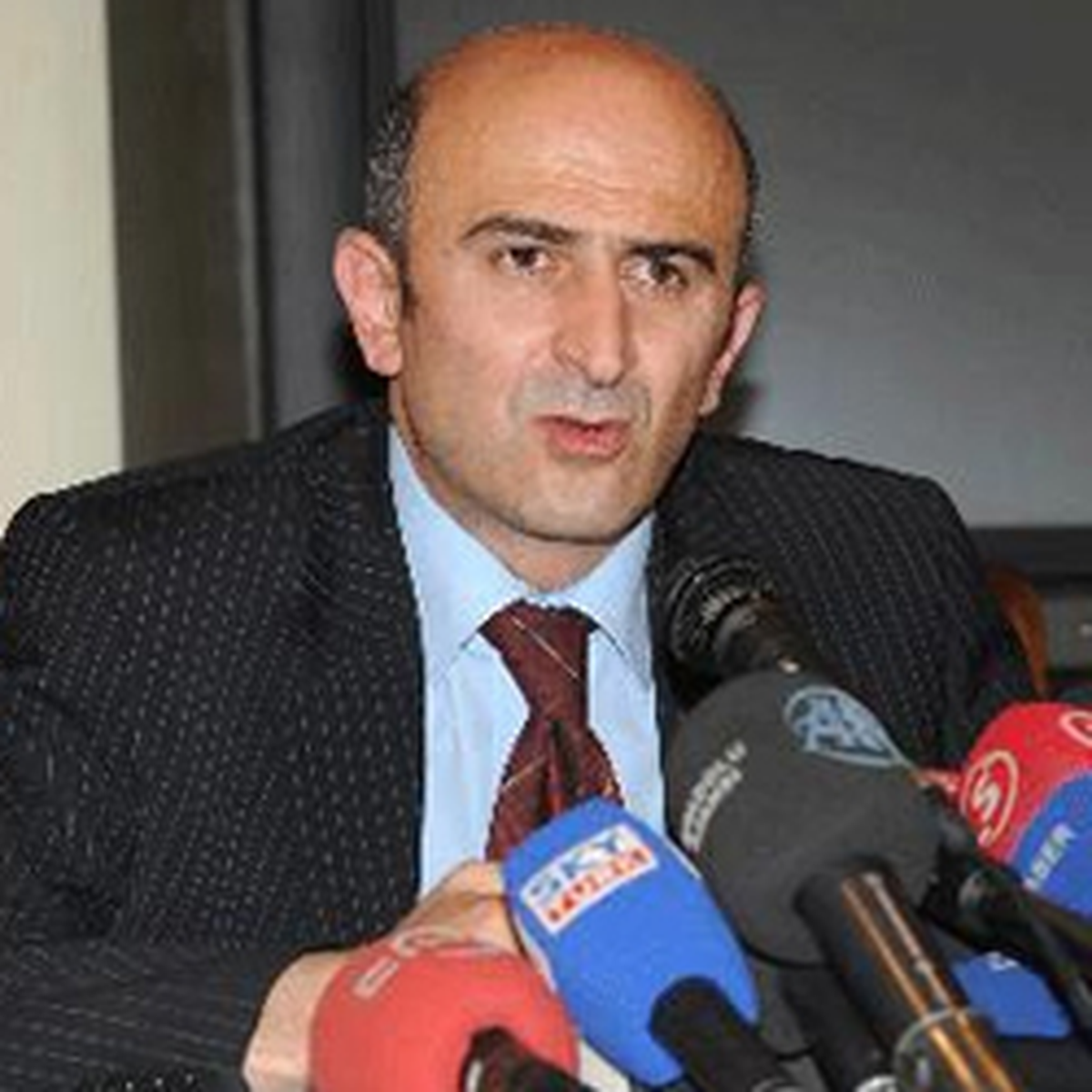 MİT ve TİB Görevlilerine Takipsizlik