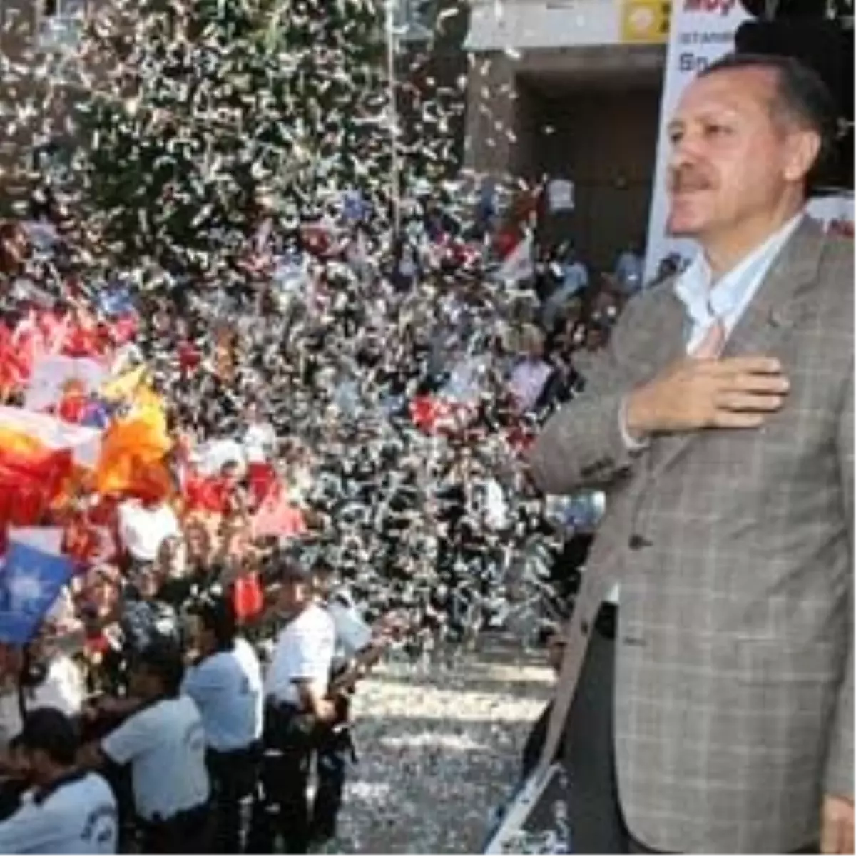 Bahçeli\'ye Öyle Bir Cevap Verdi ki...