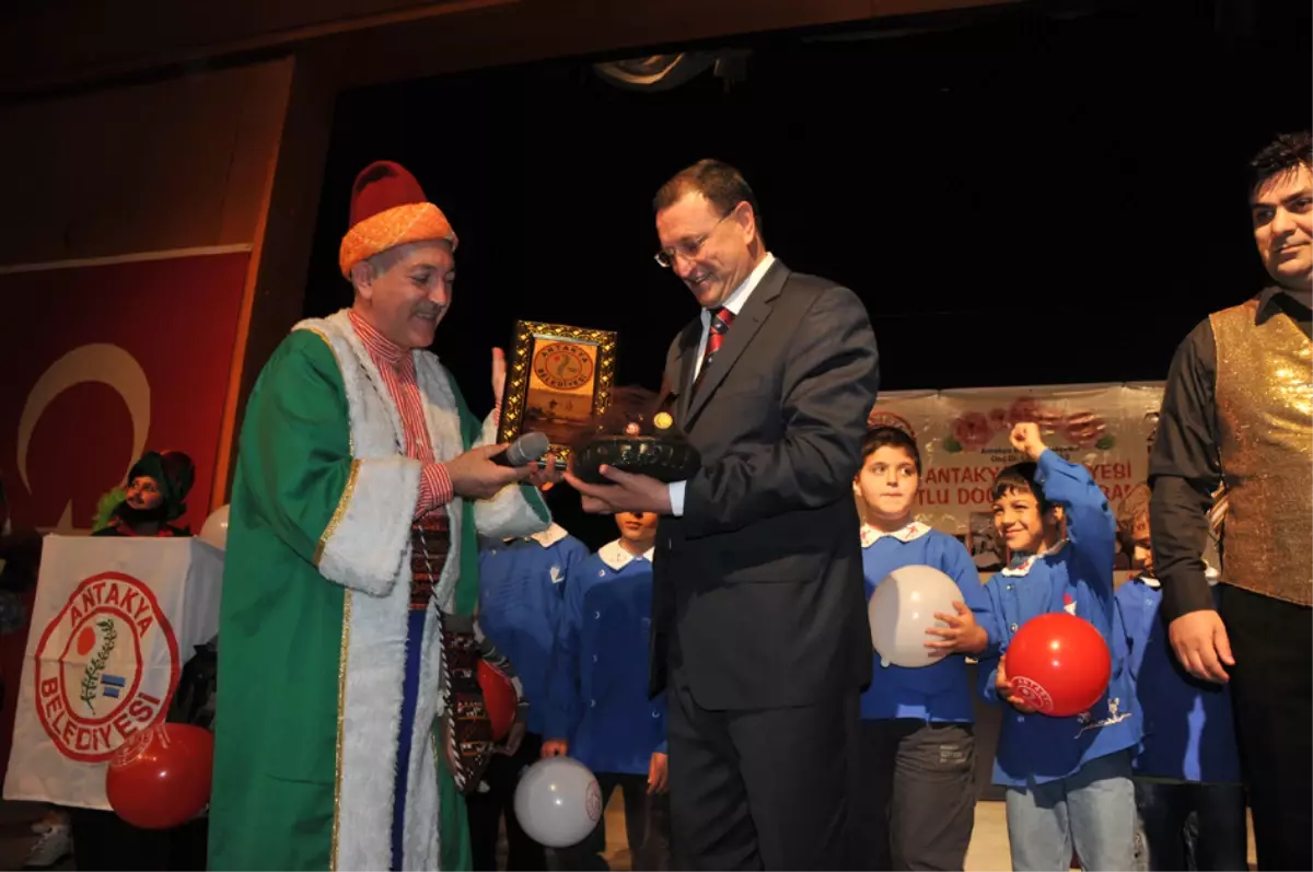 Kutlu Çocuk Tiyatrosu Etkinliği İl Kültür Merkezi’nde Gerçekleşti