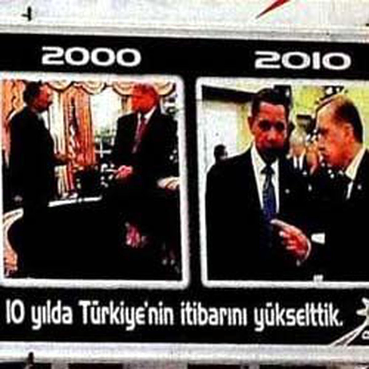 Kızdıran 'Ecevit' Afişi Kaldırıldı
