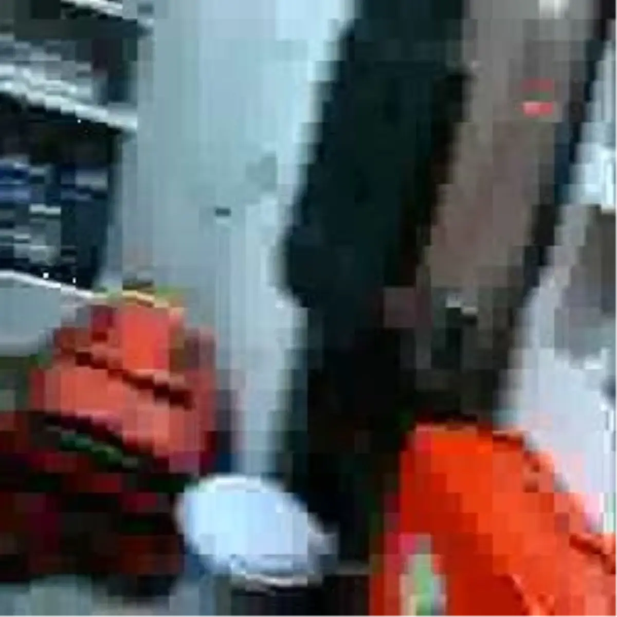 Fatih\'te Trafik Kazası: 3 Yaralı