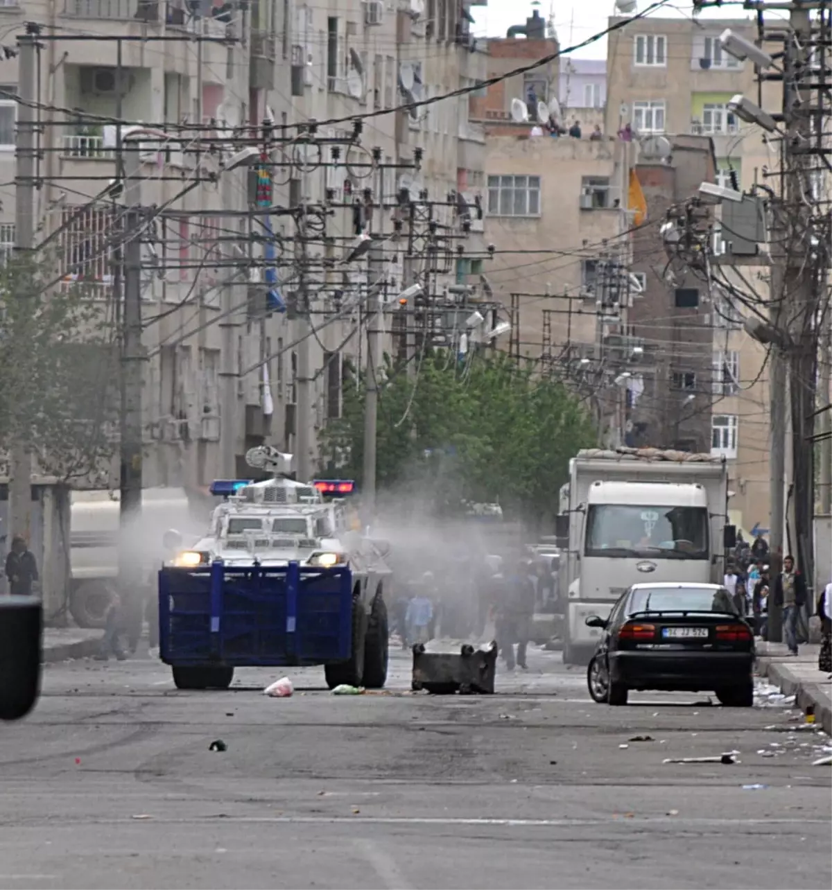 PKK\'lının Cenazesinde Olaylar Çıktı