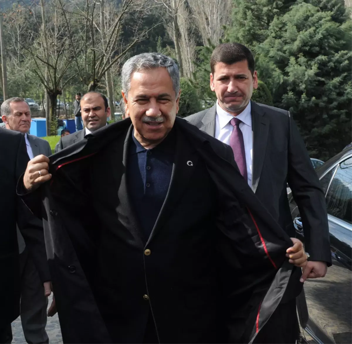 Arınç: Bursa\'nın Başı Sağolsun