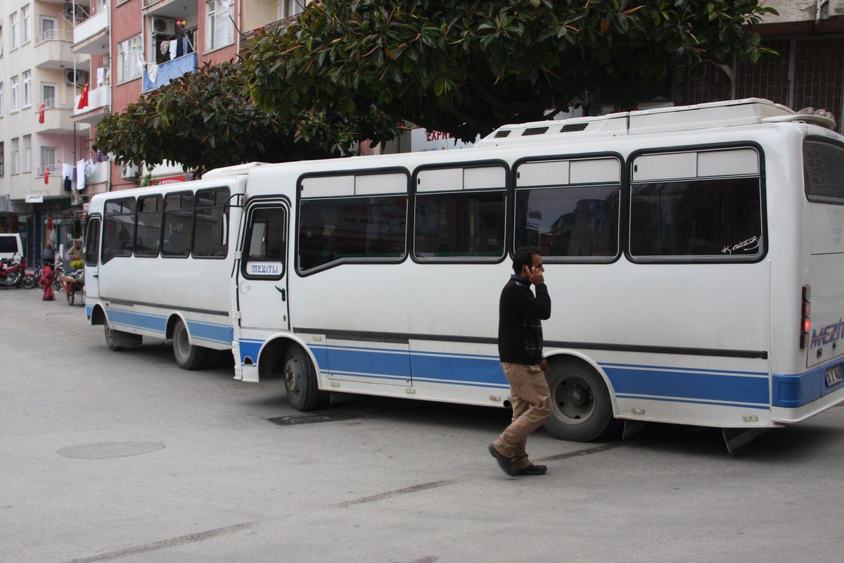 Bir Minibüs 25 Kilometrelik Hatta 348 Kez Korna Çalıyor