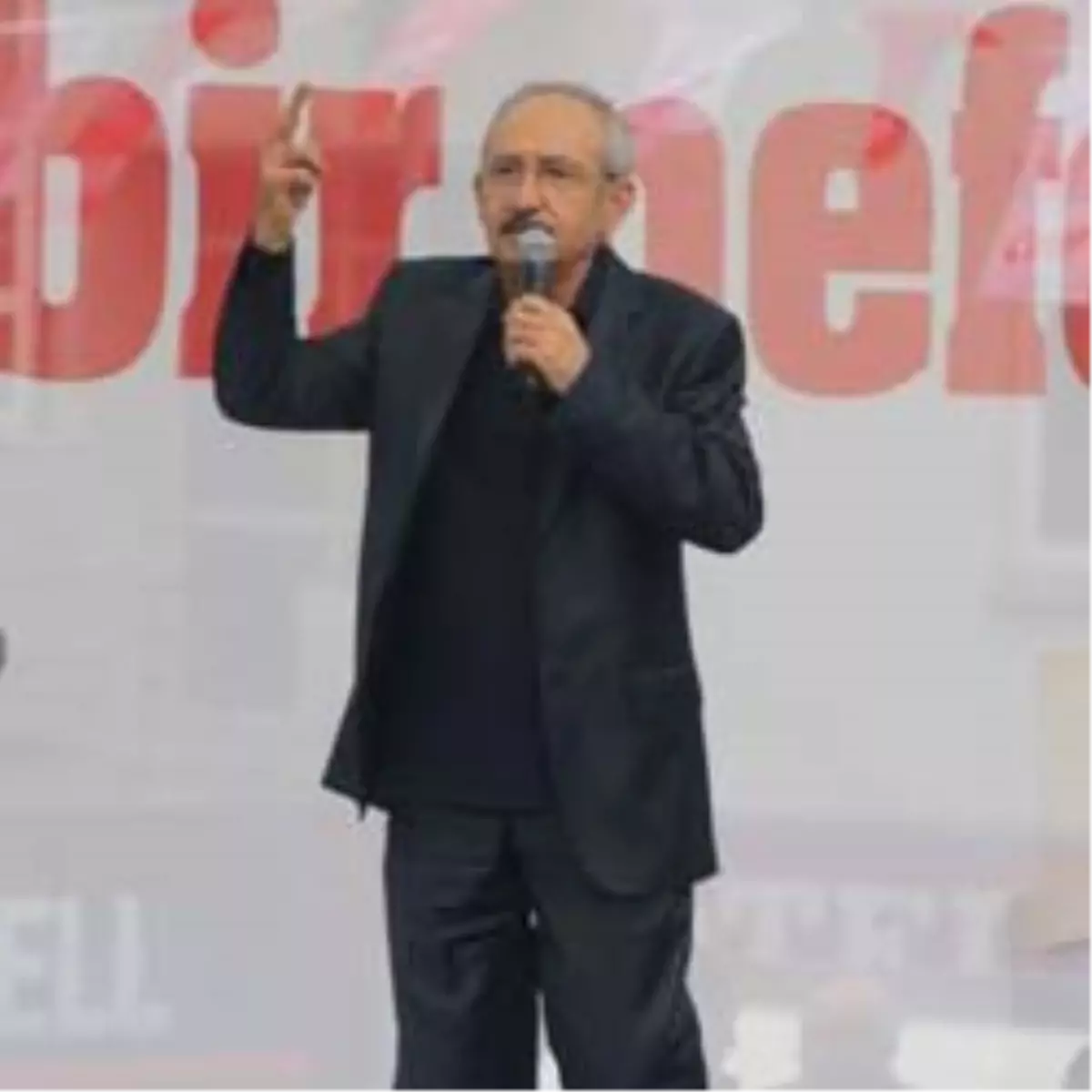 Ecevit\'in Adını Ağzına Almak İçin...