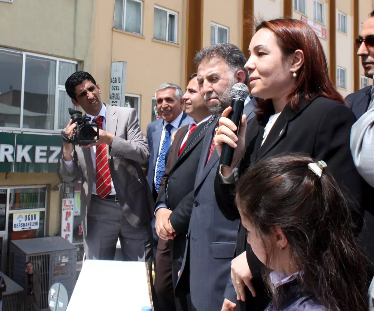 AK Parti\'den Miting Gibi Aday Tanıtımı