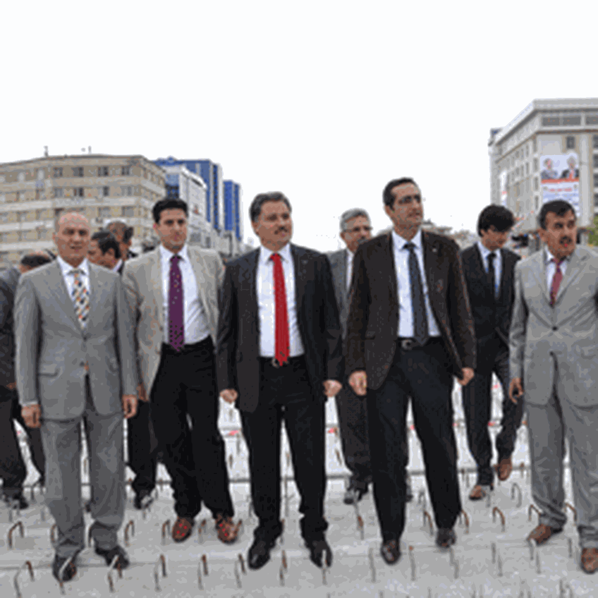 Altgeçitlerin Üstü Kapatılıyor