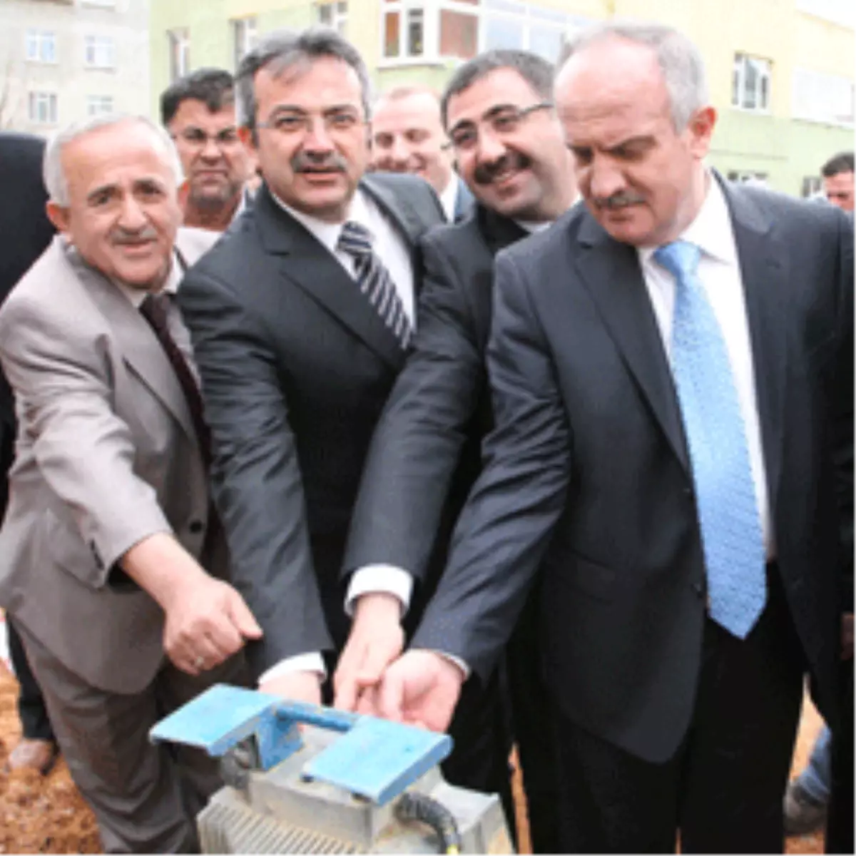 Adem Yavuz Mahallesi Doğalgaza Kavuşuyor