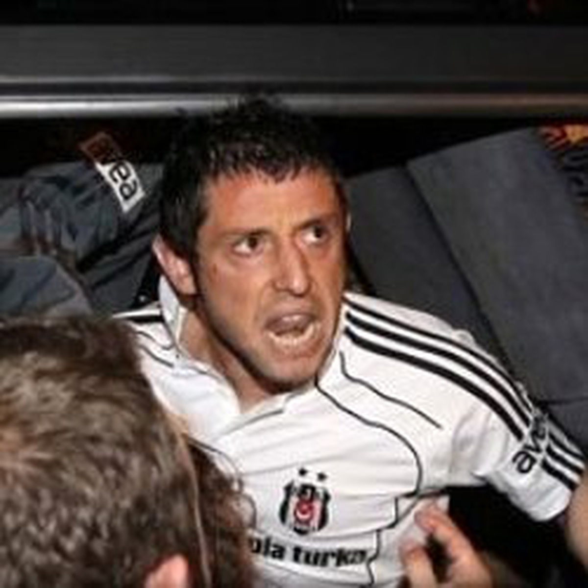 'Böyle Bir Olayla Gündeme Geldiğim İçin Tüm Spor Kamuoyundan Özür Diliyorum'