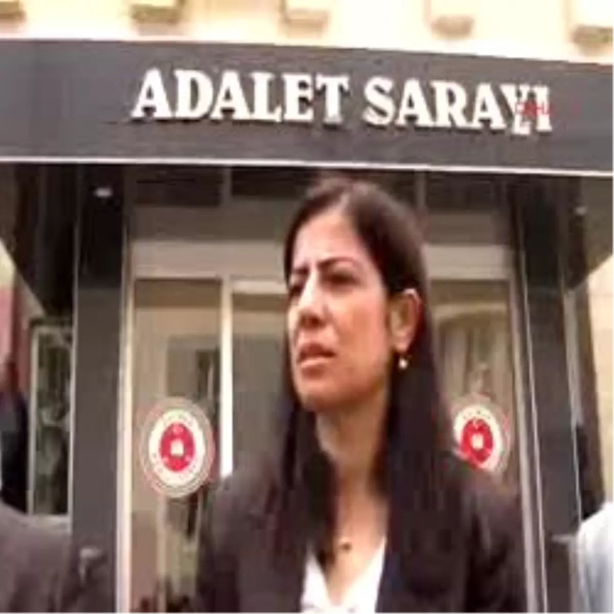 Olaylarda Yaralanan BDP\'li Vekilden Polis Hakkında Suç Duyurusu