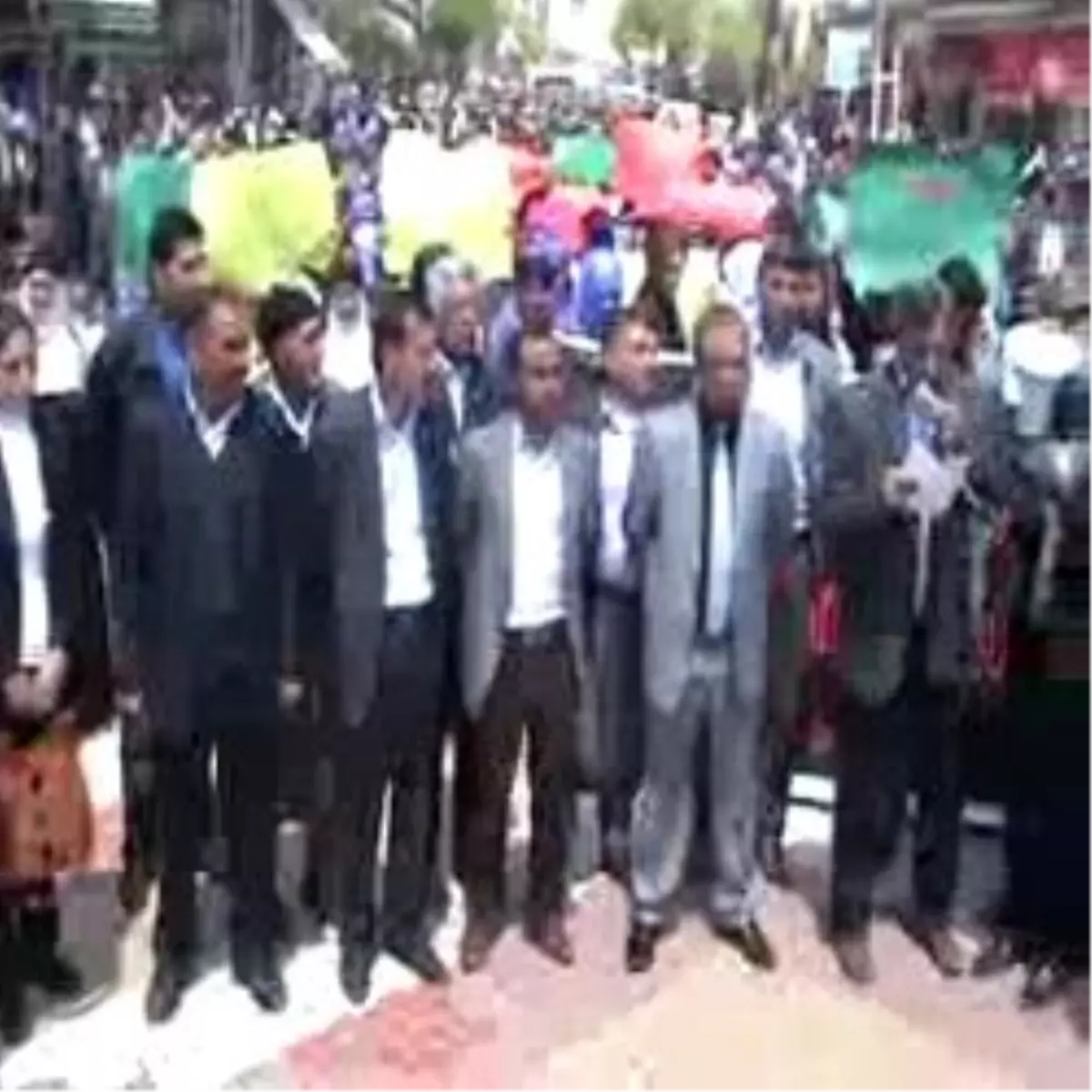 Viranşehir \'öcalan\' Sloganlı Yürüyüş