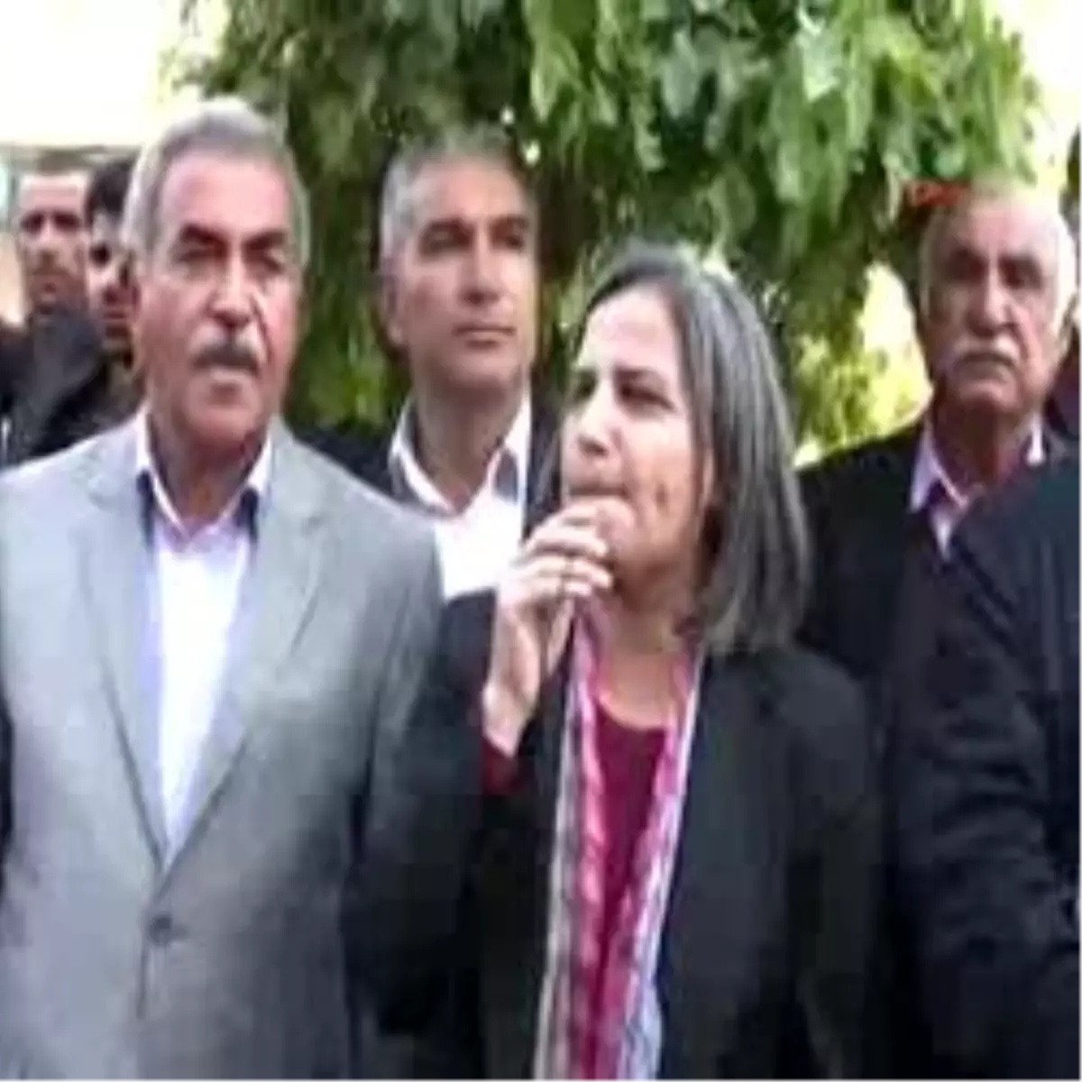 BDP Bu Kez Yol Kapattı