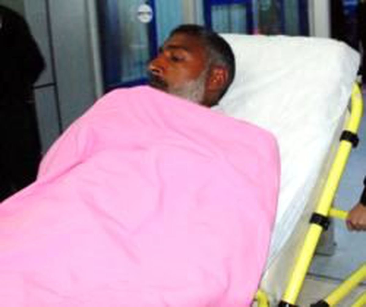 Eşine Tokat Atan Bacanağını Göğüsünden Bıçakladı