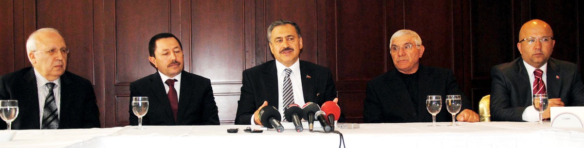 Bakan Eroğlu, 'kaset Skandallarıyla İlgilenmiyoruz'
