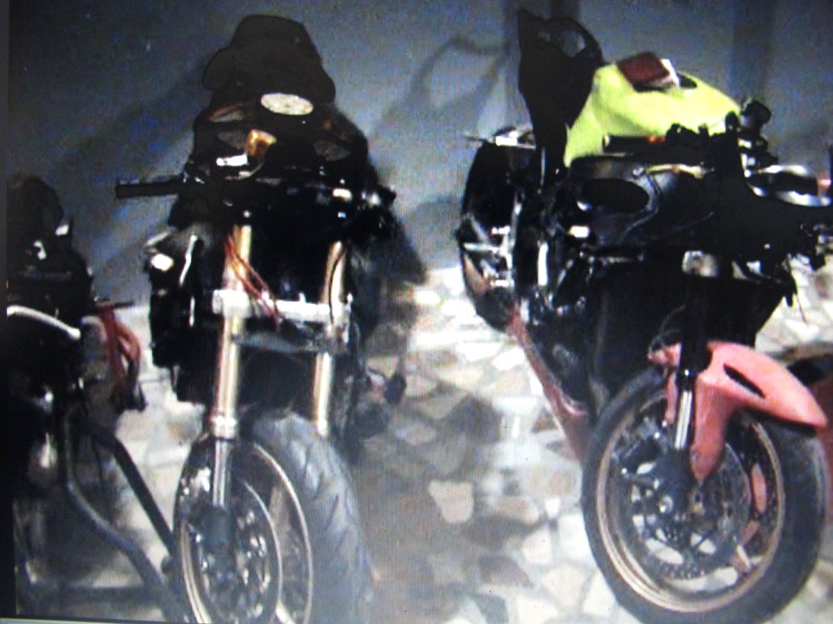 Cem Özer'in Çalınan Motosikletinin Arka Çantası Bulundu