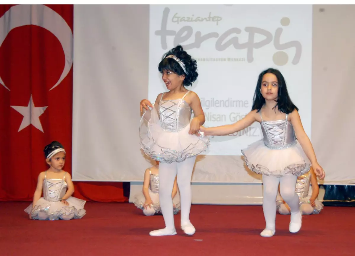 Engellerini Eğitim ile Aştılar