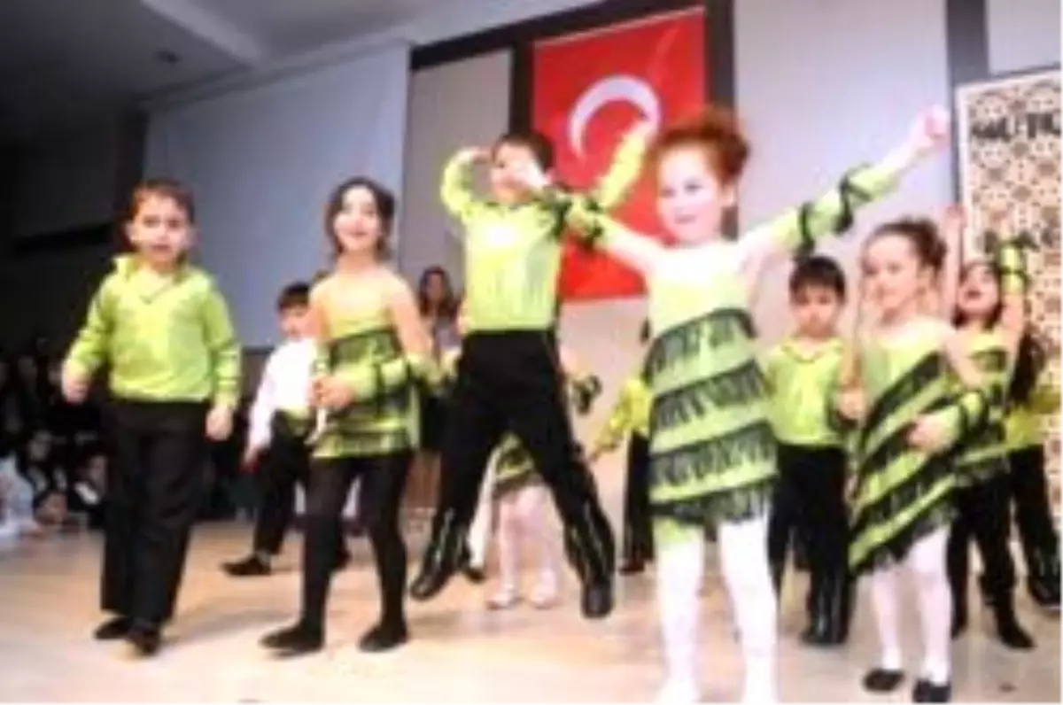 Miniklerin 23 Nisan Coşkusu