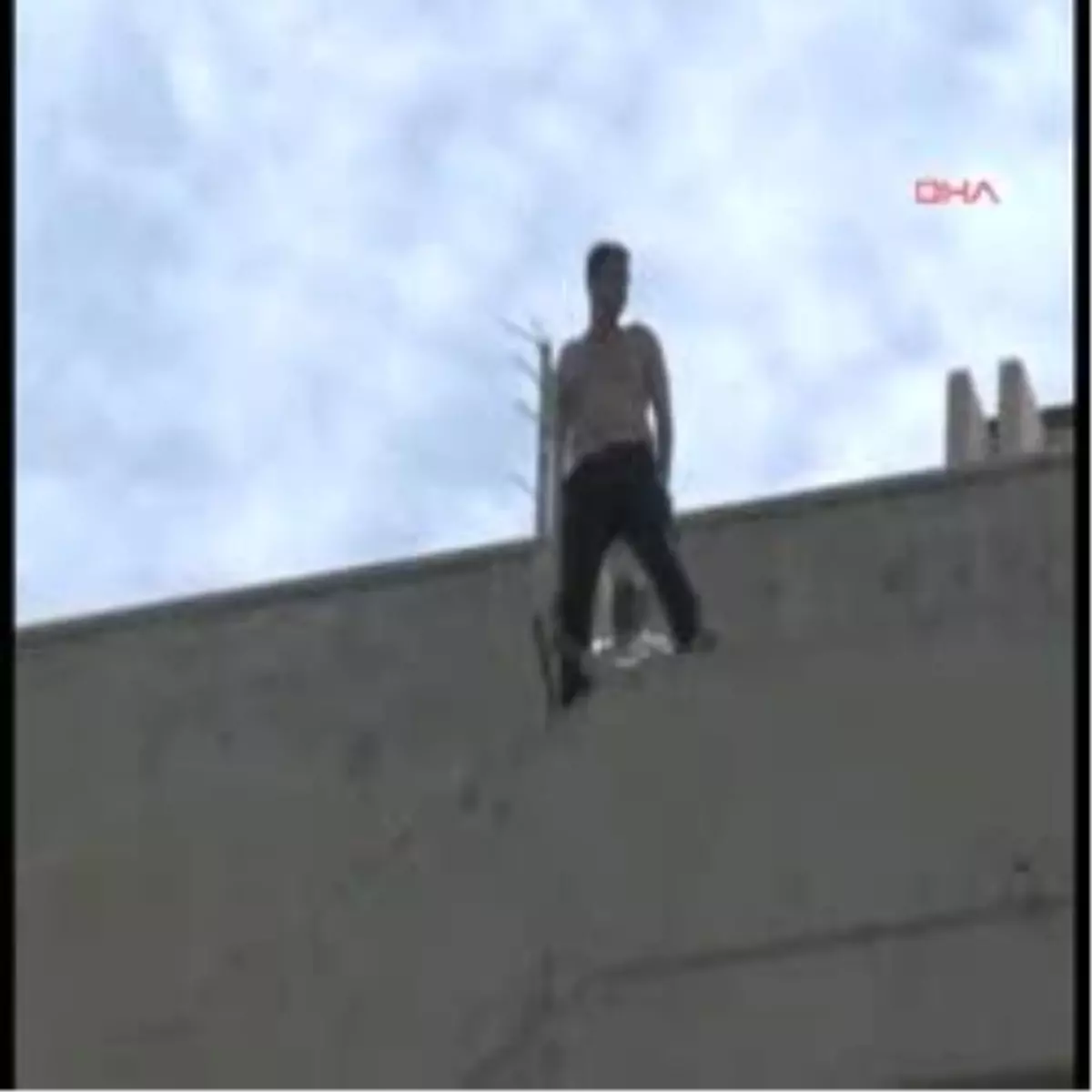 Üniversite Hastanesi Çatısında 4 Saatlik Eylem