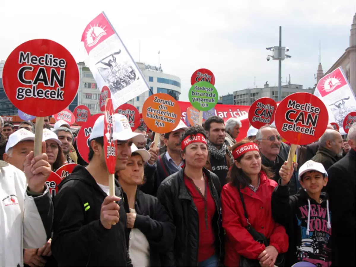 Aleviler Tek Ses Oldu, Meclis’e Can Gelecek Diyor
