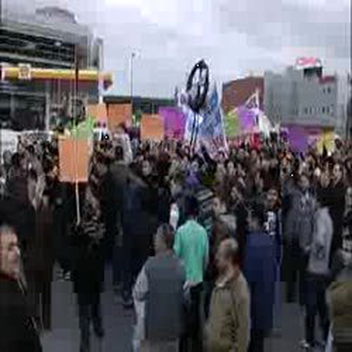 Derbentliler'in Gergin Yürüyüşü