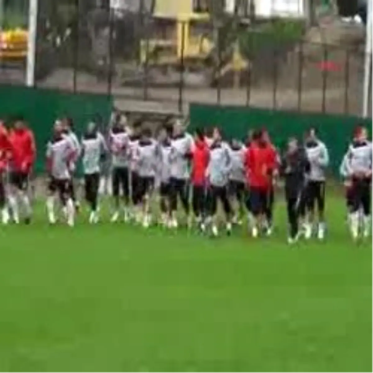 Karabükspor, Ankaragücünü Yanına Yaklaştırmak İstemiyor