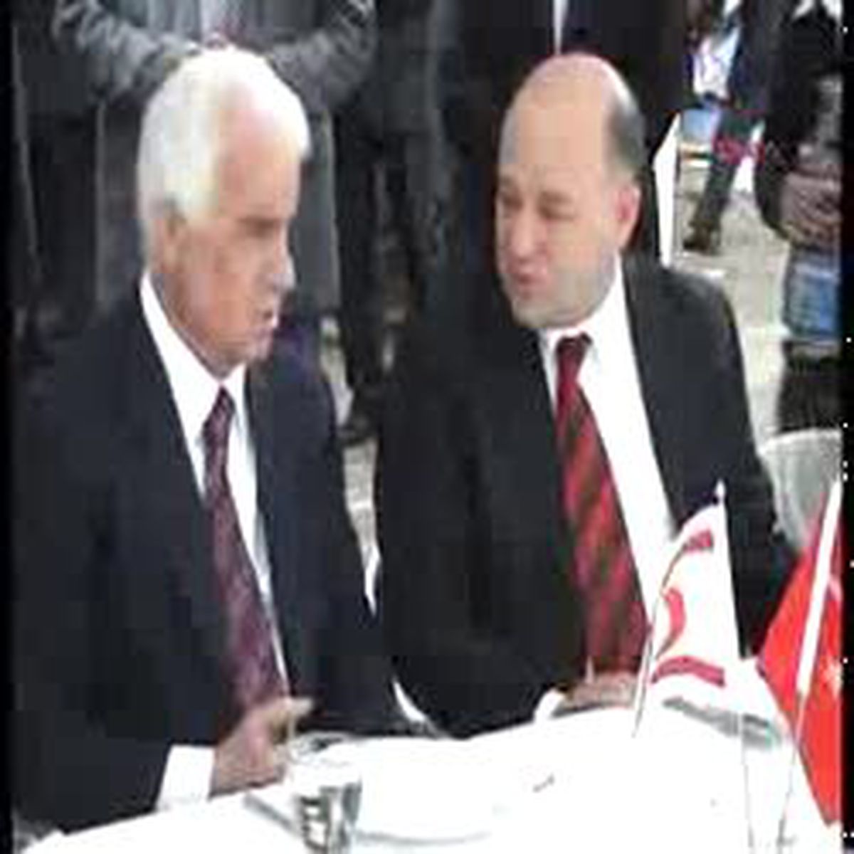 KKTC Cumhurbaşkanı Derviş Eroğlu Binicilere Kupa Verdi