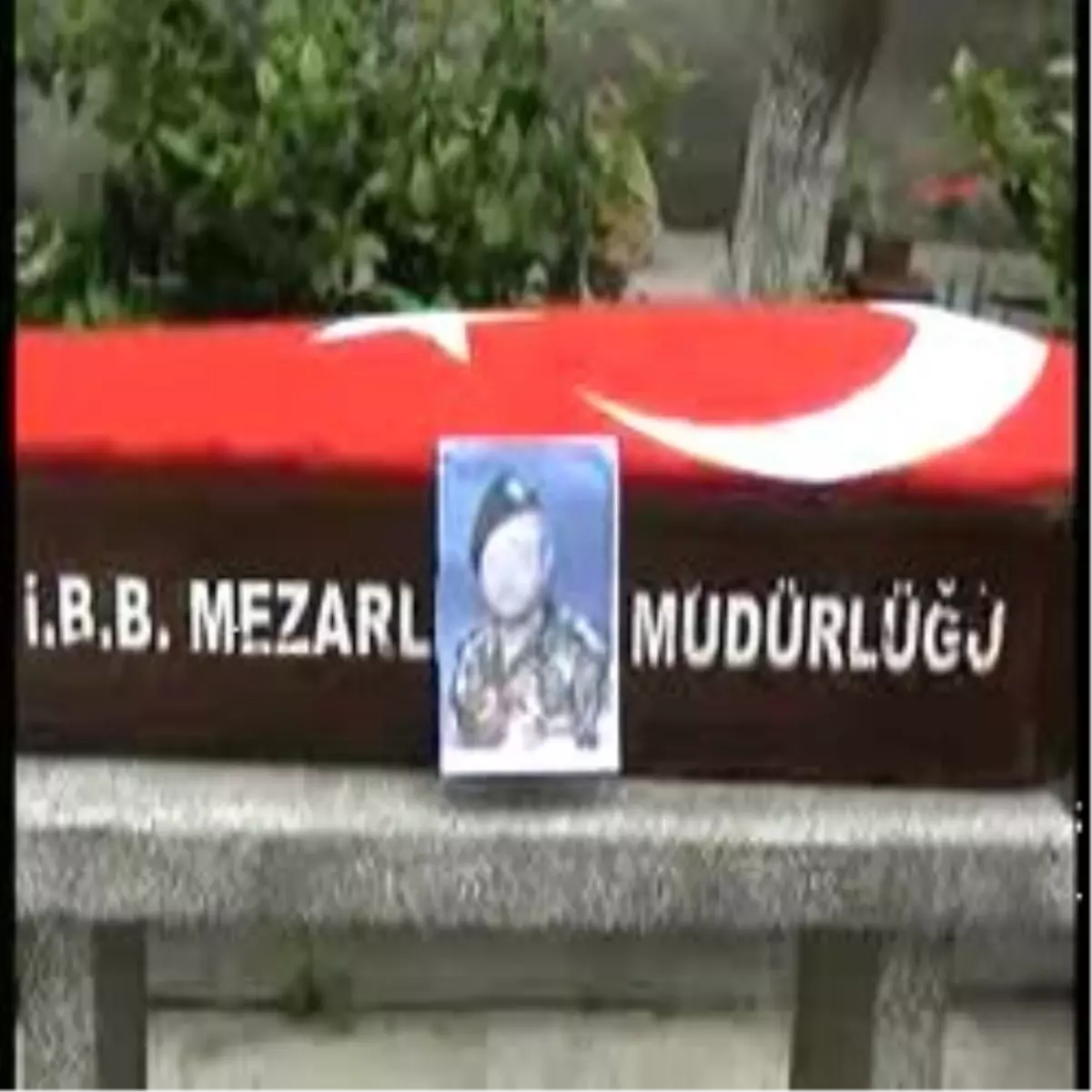 Teröristten Kurtuldu, Tefeciye Kurban Gitti