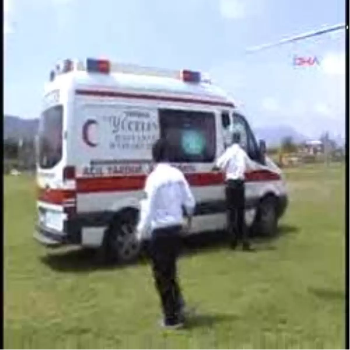 Ambulans Helikopter Prematüre İkizler İçin Uçtu