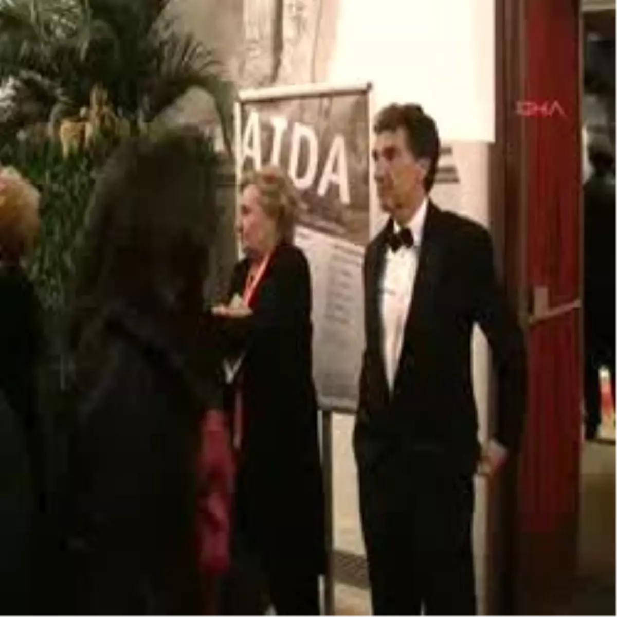 Ferzan Özpetek\'in Aida Operasına Büyük İlgi