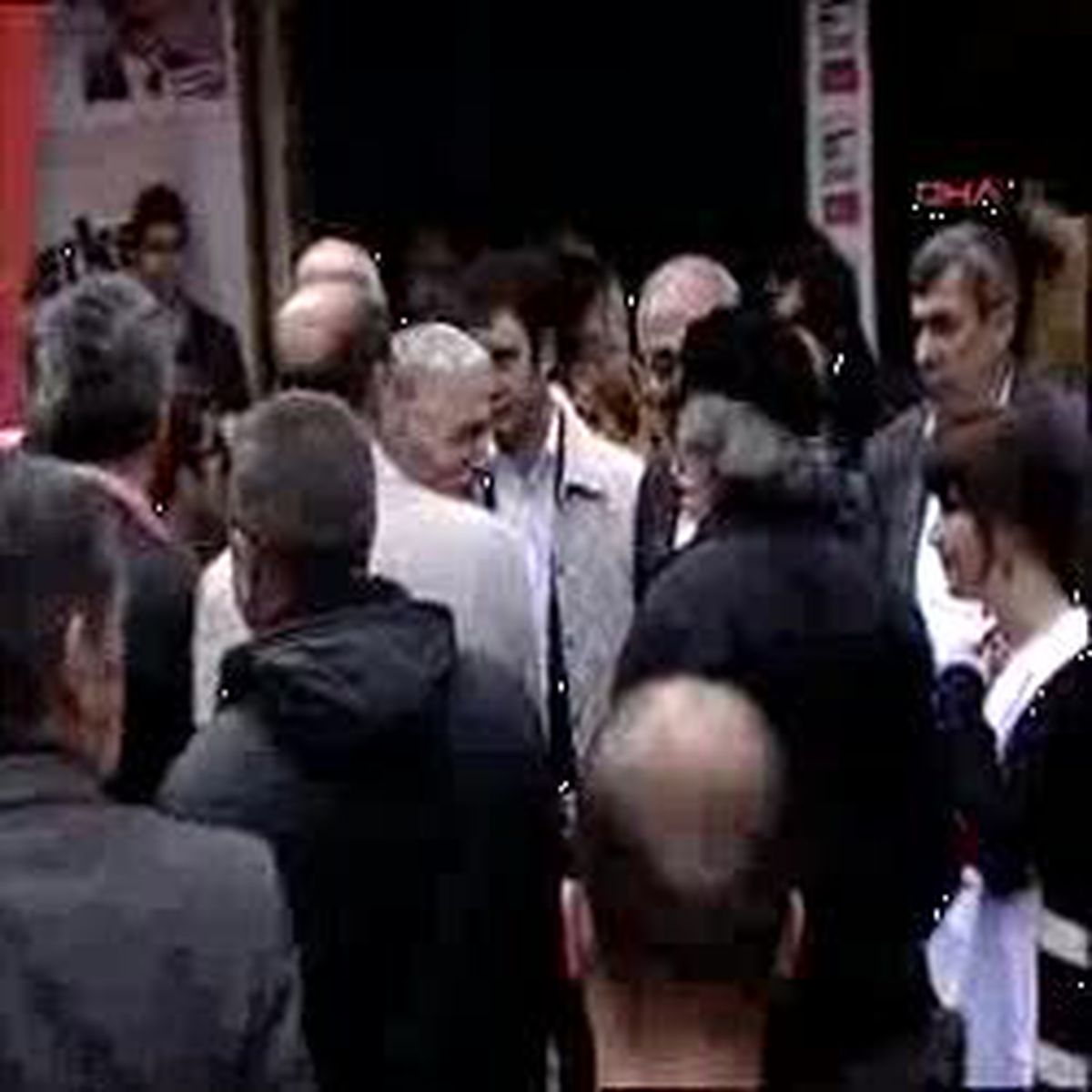 Gürsel Tekin 'O' Belgeyi Açıkladı