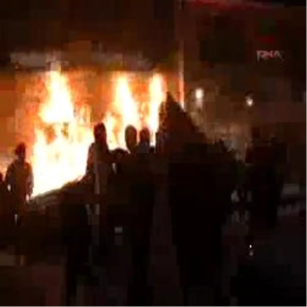 Hakkari\'de Olaylar Çıktı