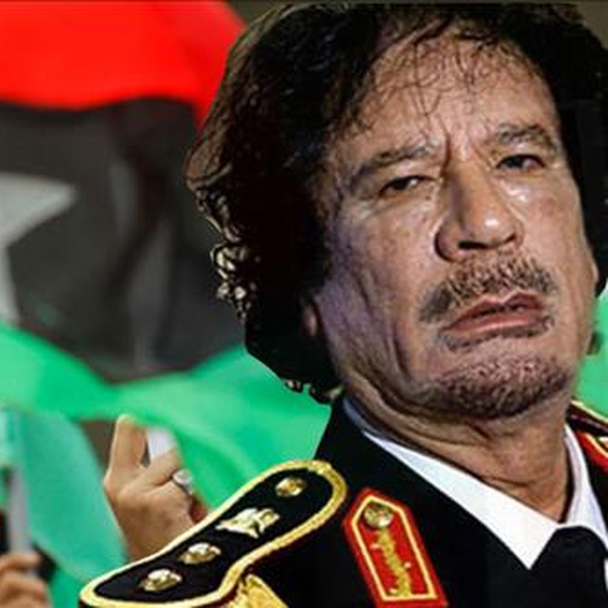 Kaddafi'nin Oğlu Öldürüldü
