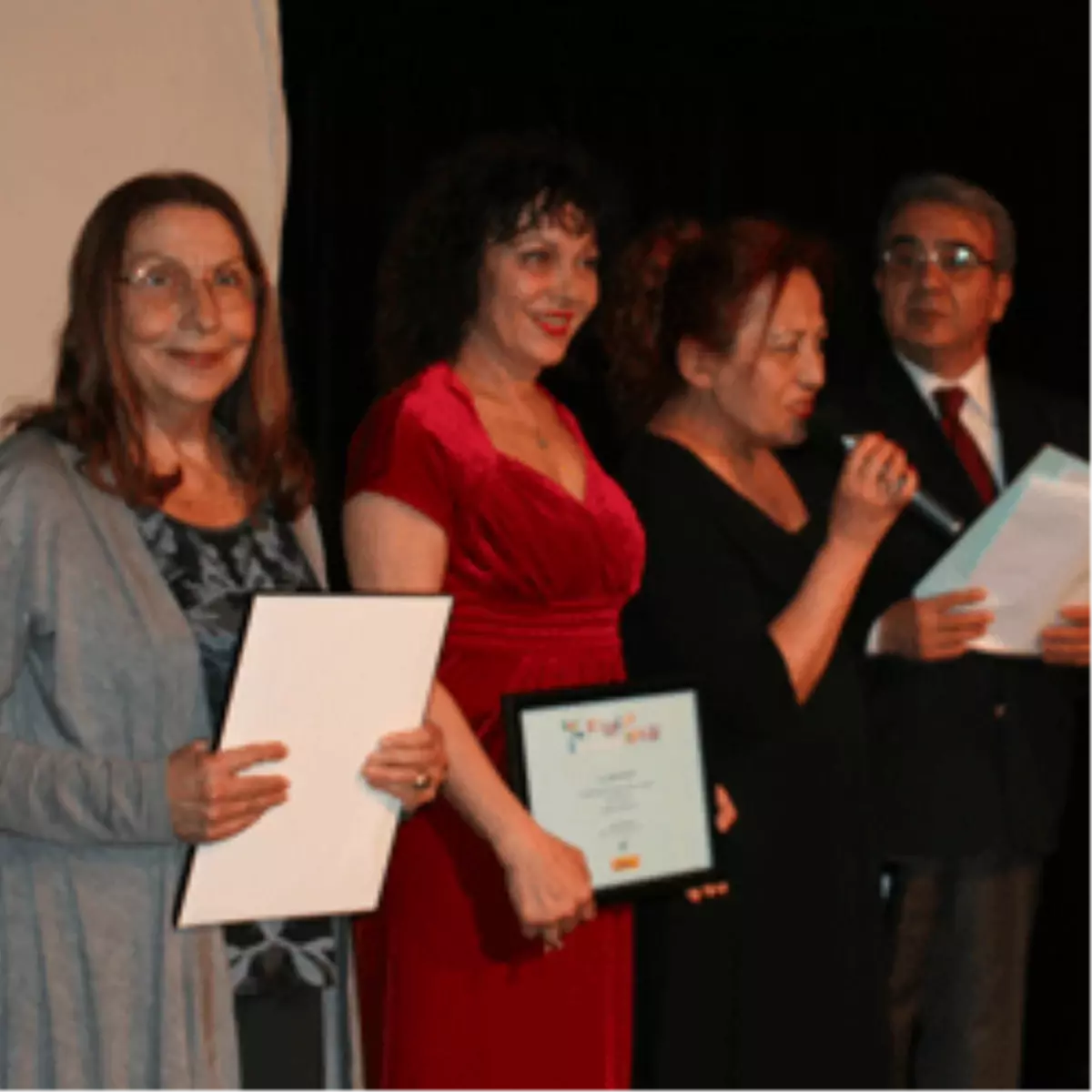 İBB Şehir Tiyatroları "27. Çocuk Şenliği" Sona Erdi