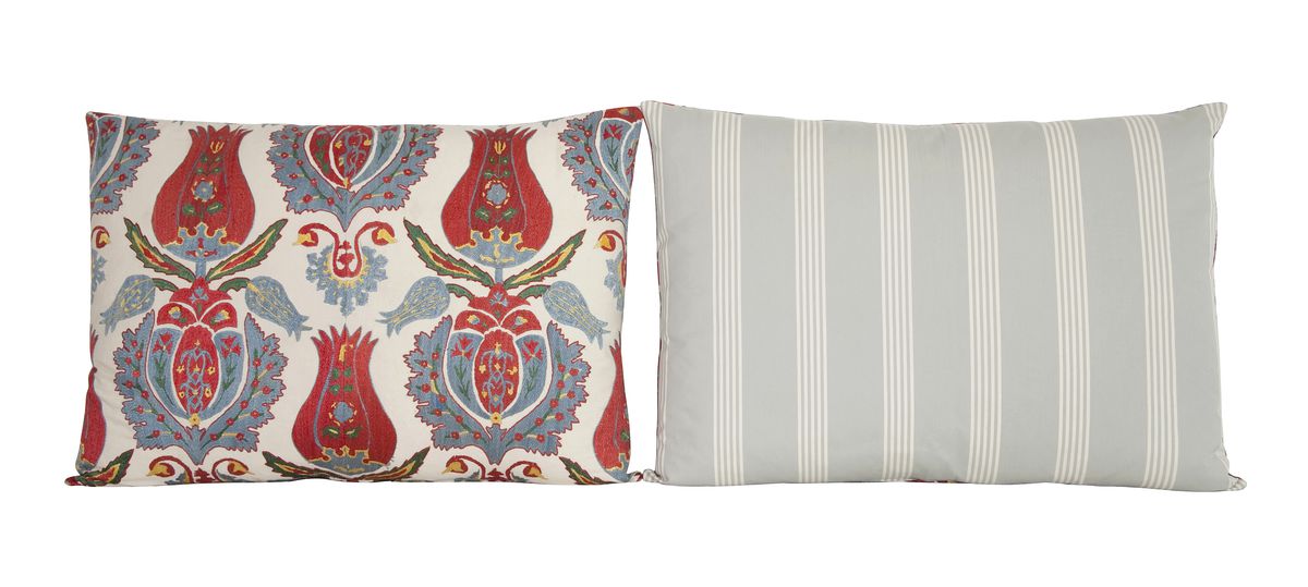 Annenize Sevginizi İfade Etmenin Ayrıcalıklı Yolu Yastık By Rıfat Özbek