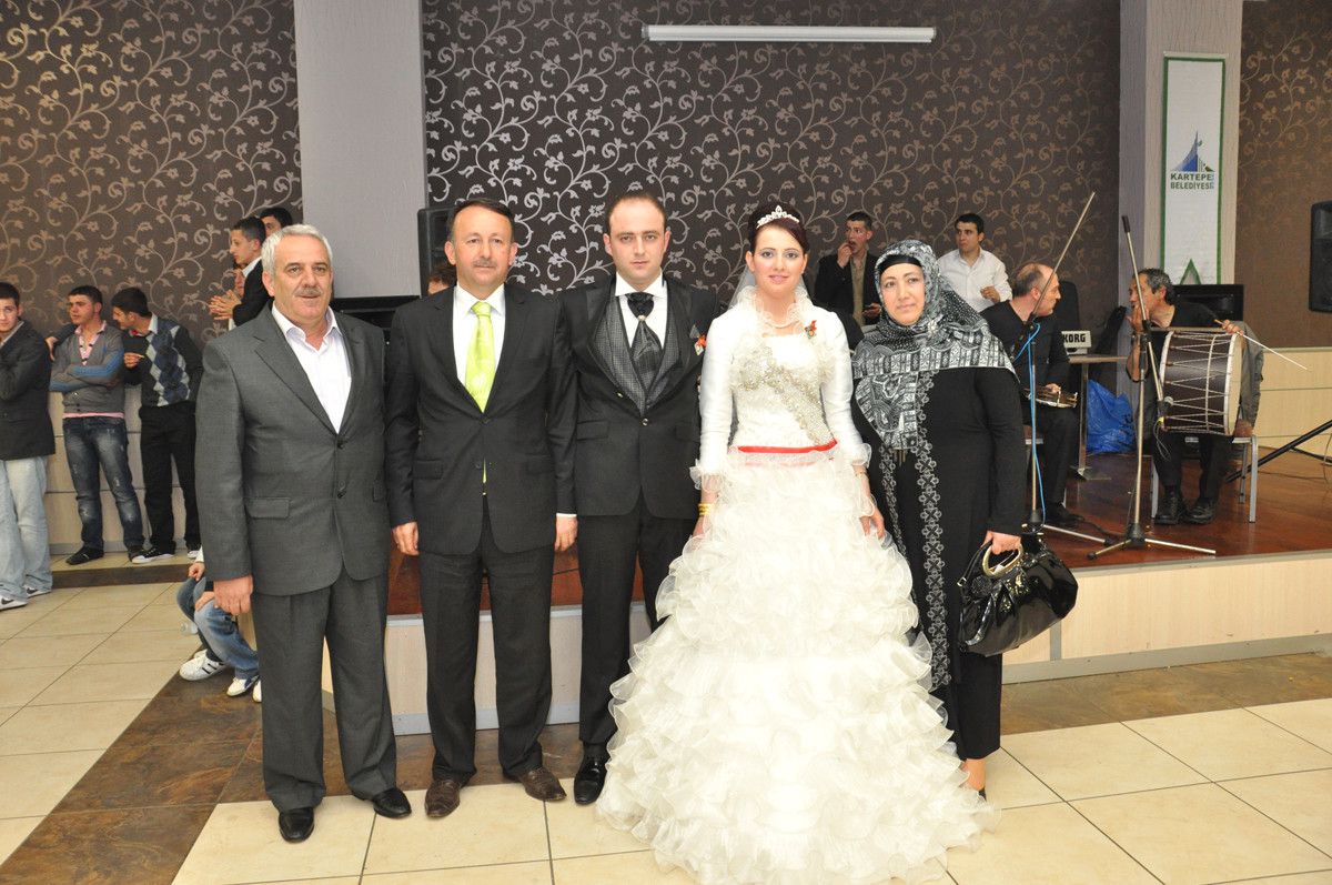 Karabalık Düğünde