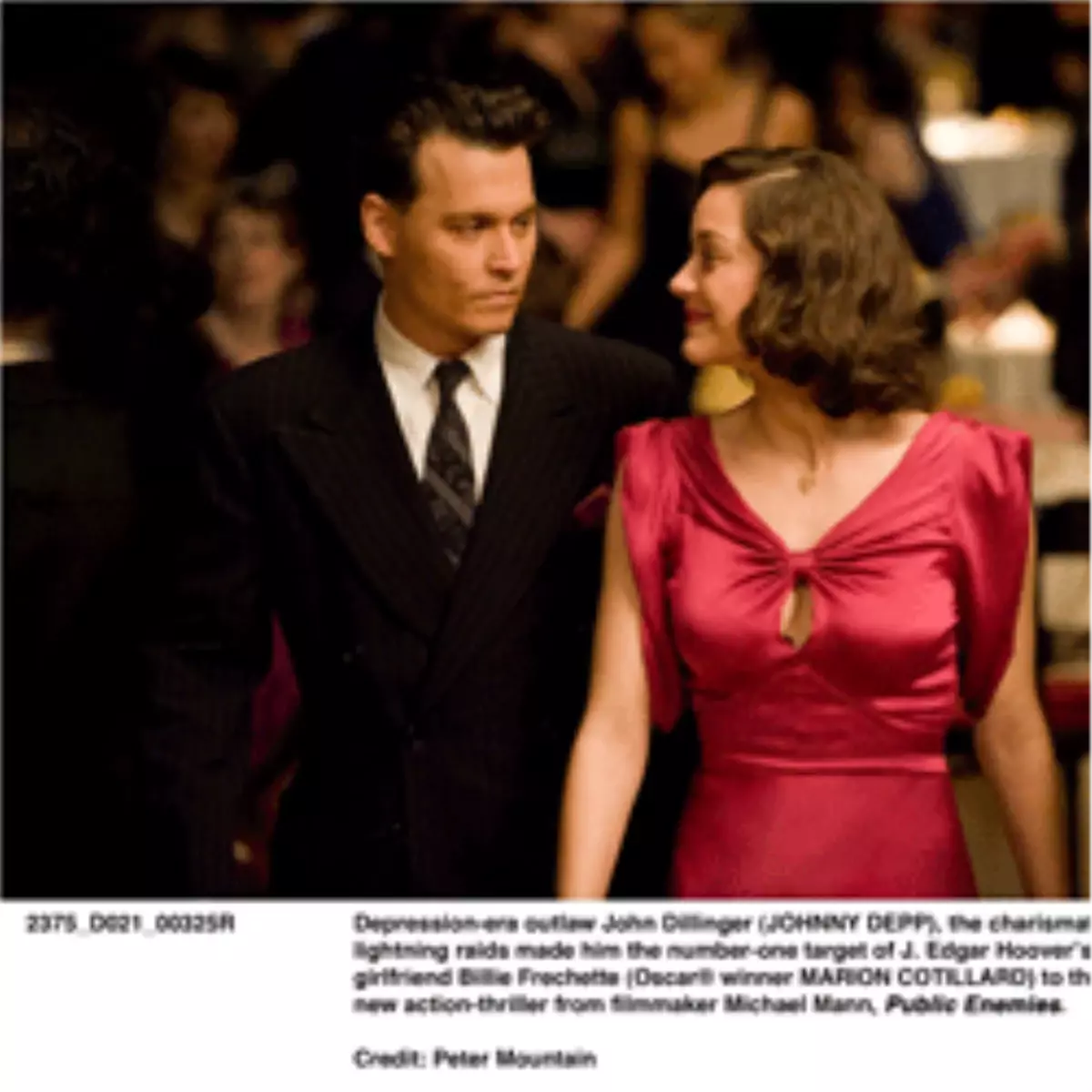 Public Enemies / Halk Düşmanları SinemaTV 06 Mayıs Cuma