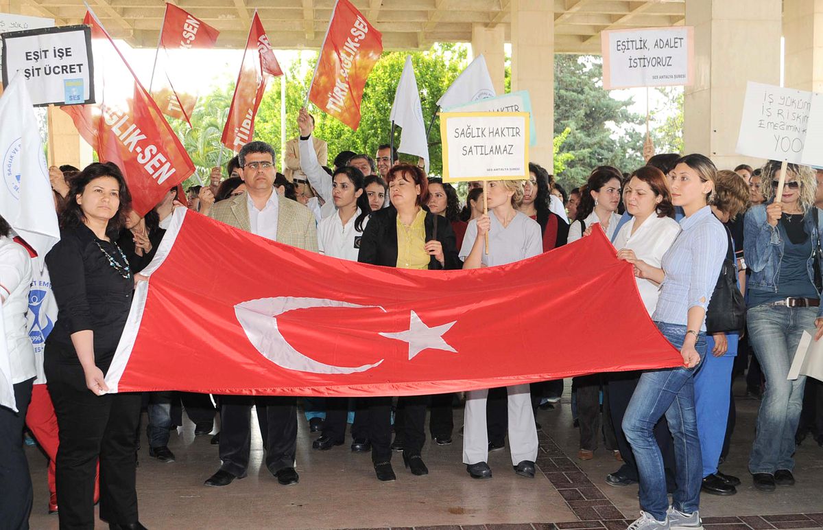 Sağlıkçıların 'Performans' Tepkisi