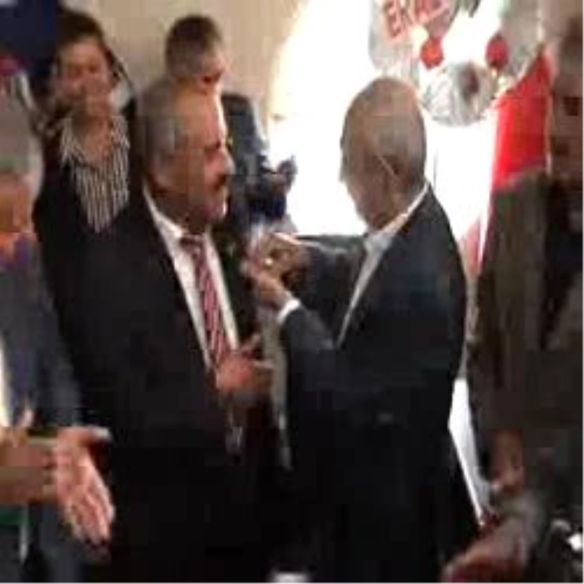 Kılıçdaroğlu, Afşin\' de Seçim Bürosunu Açtı