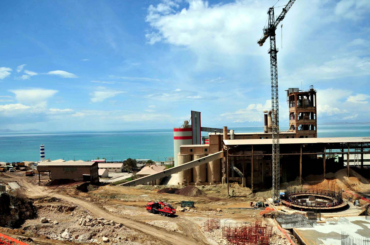 Van Çimento Büyüyor