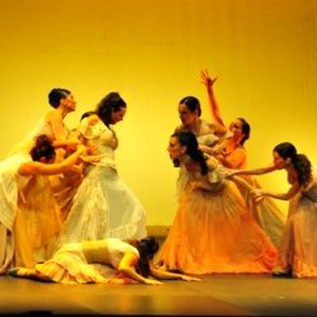 'en Seksi Carmen' Hayran Bıraktı