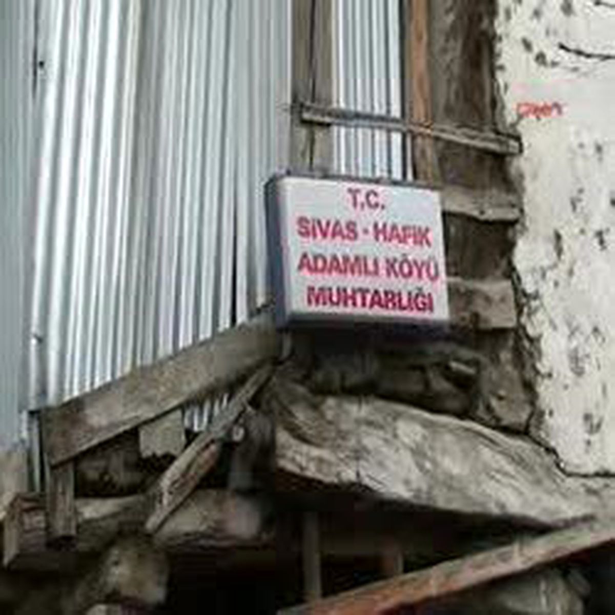 Adamlı Köyü'ne Kömür Yardımı